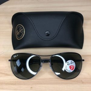 Brand New Ray Ban RB3519 Aviator Polarized Sun Glasses.